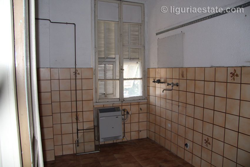 apartment-for-sale-90-012-11