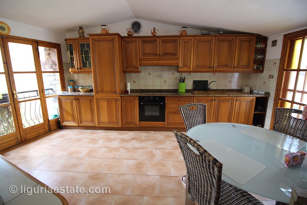 Apricale townhouse for sale 125 imp 44008 012