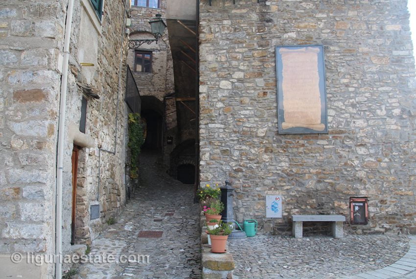 Apricale townhouse for sale 125 imp 44008 024