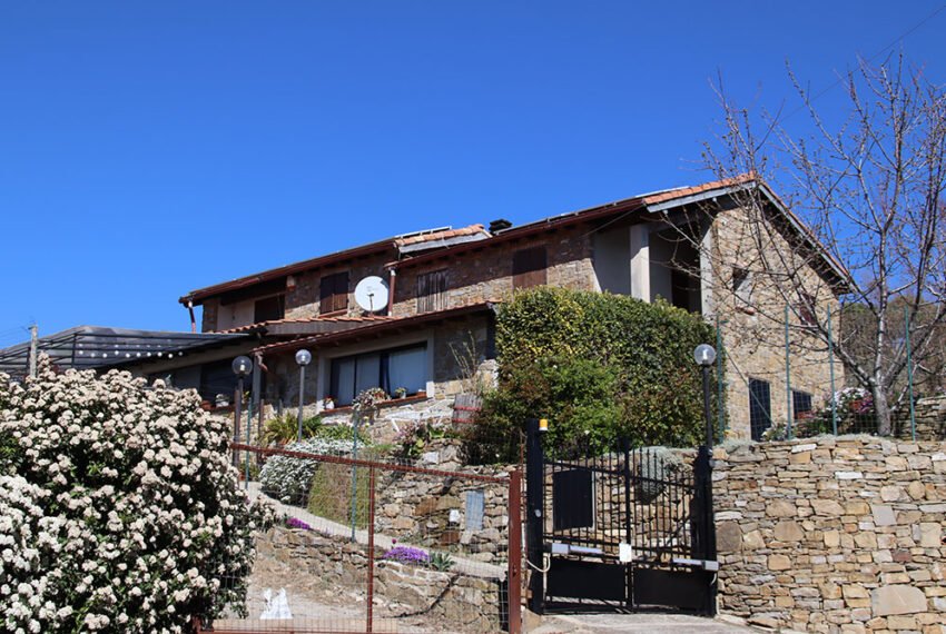 Dolceacqua liguria cottage for sale 152 imp 44063 038