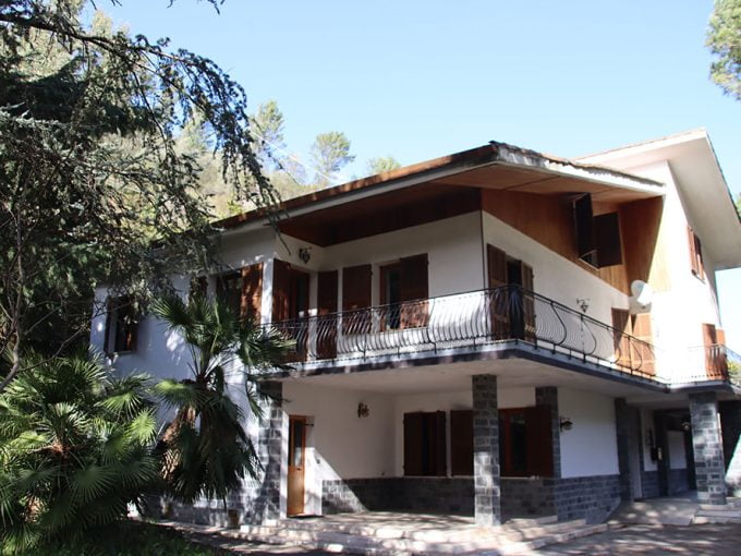 Isolabona Liguria villa for sale 530 imp 44065 000 tumb