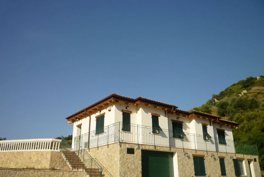 Soldano liguria country house for sale le 45024 000