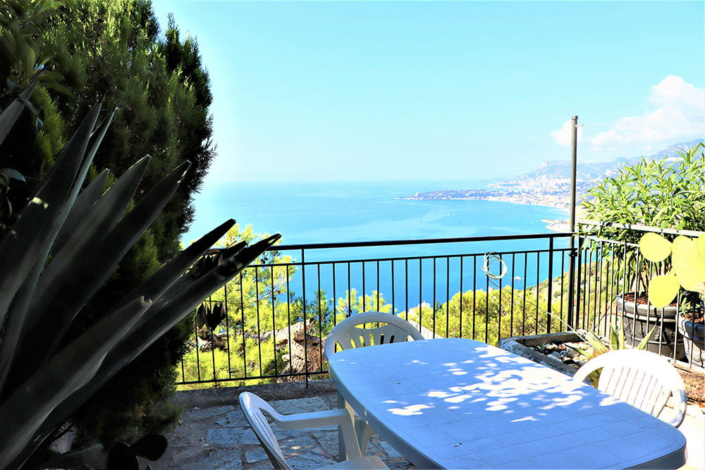 Ventimiglia Liguria apartment for sale le 45030 000