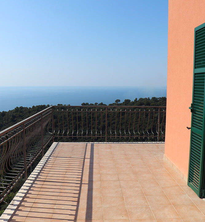 Camporosso-Liguria-villa-for-sale-le-45039-207