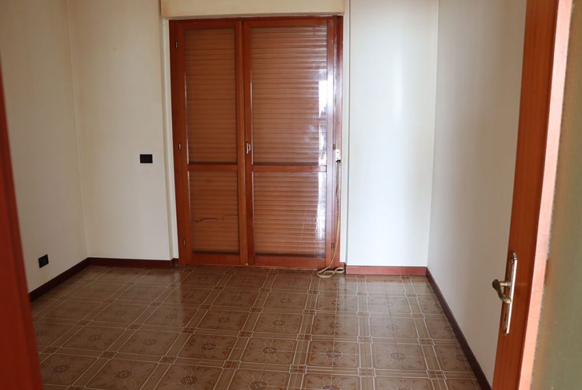 Ventmiglia liguria apartment for sale le 45038 117
