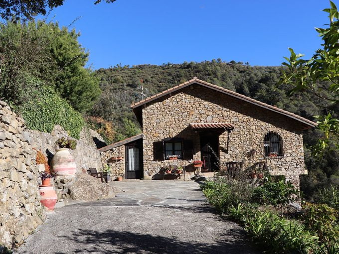 Dolceacqua Liguria cottage for sale le 45053 100 tumb