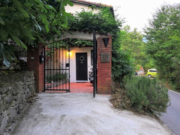Apricale Liguria cottage for sale le 45059 100 tumb