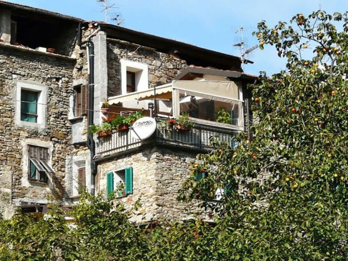 Dolceacqua Liguria apartment for sale le 46019 100