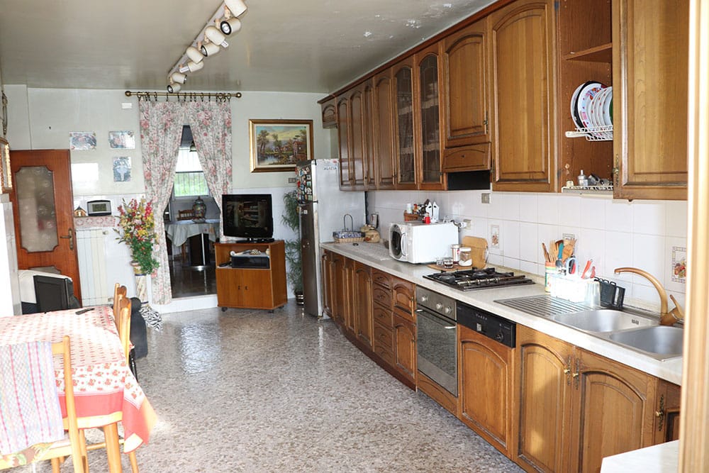 Camporosso-Liguria-villa-for-sale-le-46023-105