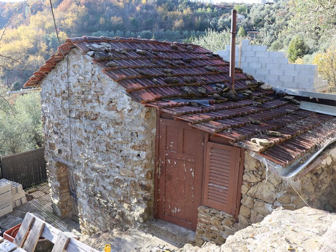 Apricale Liguria plot for sale le 46035 100