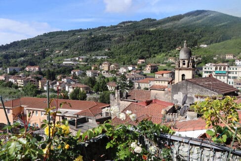 Dolceacqua Liguria apartment for sale le 46037 100