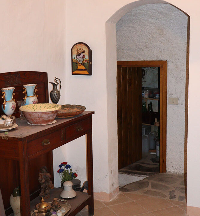 Pigna-Liguria-apartment-for-sale-le-46041-110