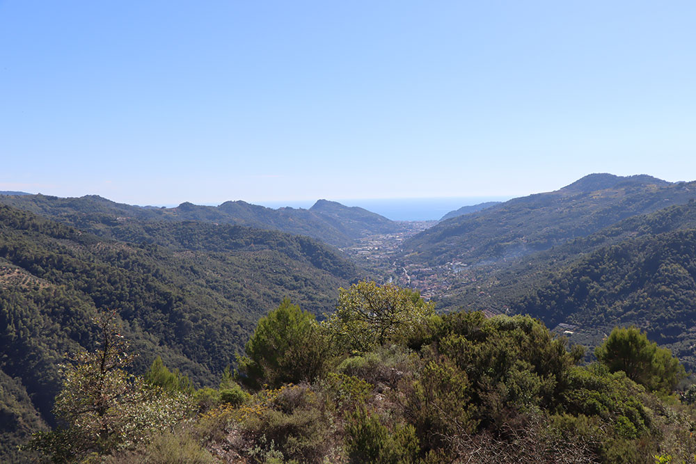 Dolceacqua-Liguria-plot-for-sale-le-46043-111