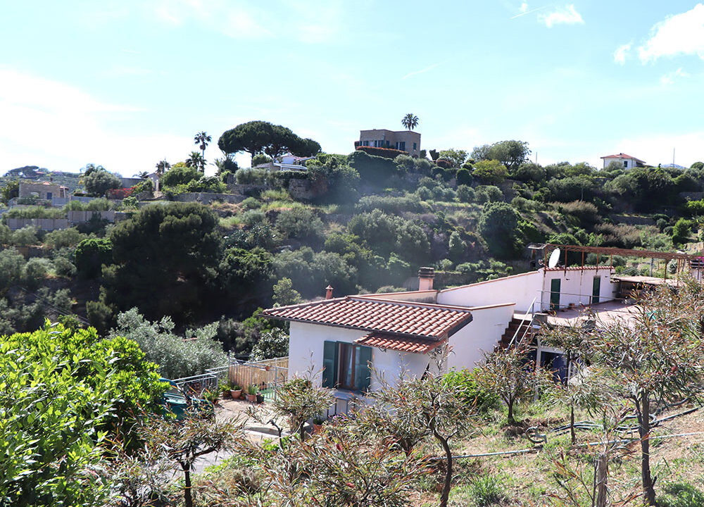 Bordighera-Liguria-villa-for-sale-le-46049-101