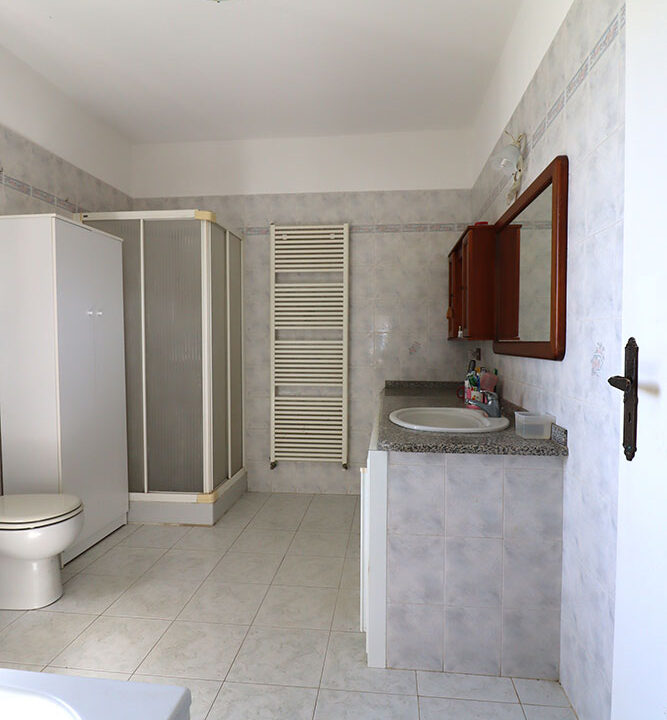 Bordighera-Liguria-villa-for-sale-le-46049-118