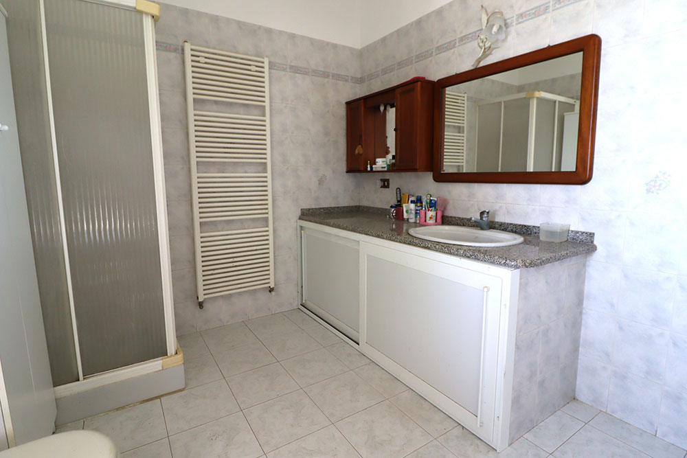 Bordighera-Liguria-villa-for-sale-le-46049-119