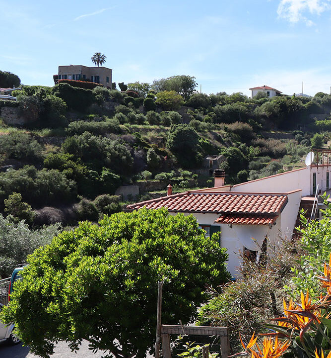 Bordighera-Liguria-villa-for-sale-le-46049-123