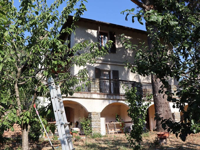 Apricale Liguria villa for sale le 46052 100